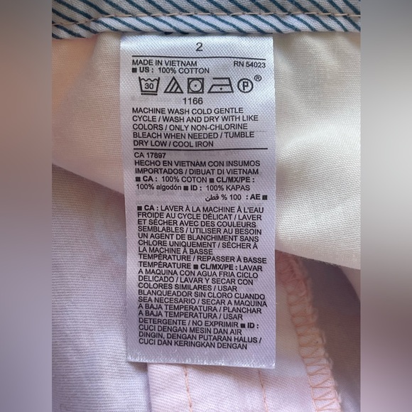 Old Navy Shorts Sz 2 - Picture 4 of 4